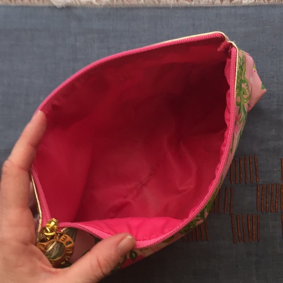 Lilly Pulitzer for Estée Lauder bag - Picture 3 of 3